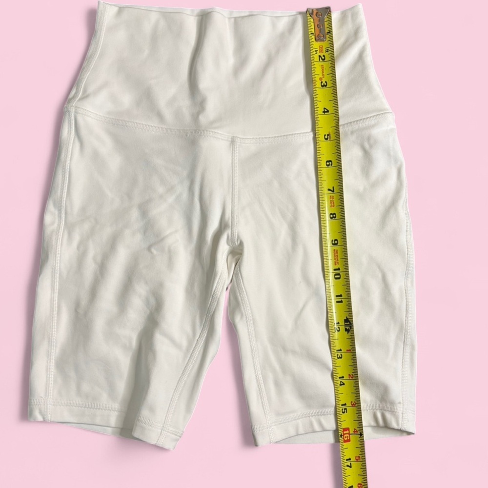 Lululemon Align High-Rise Short 8” White Size 4 - Picture 5 of 6